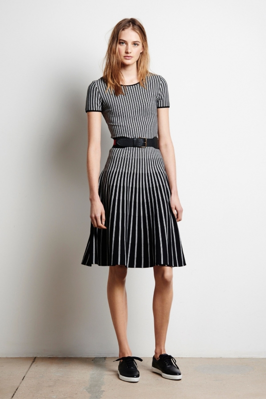 Sanne Vloet for Tomas Maier Pre-Fall 2016 