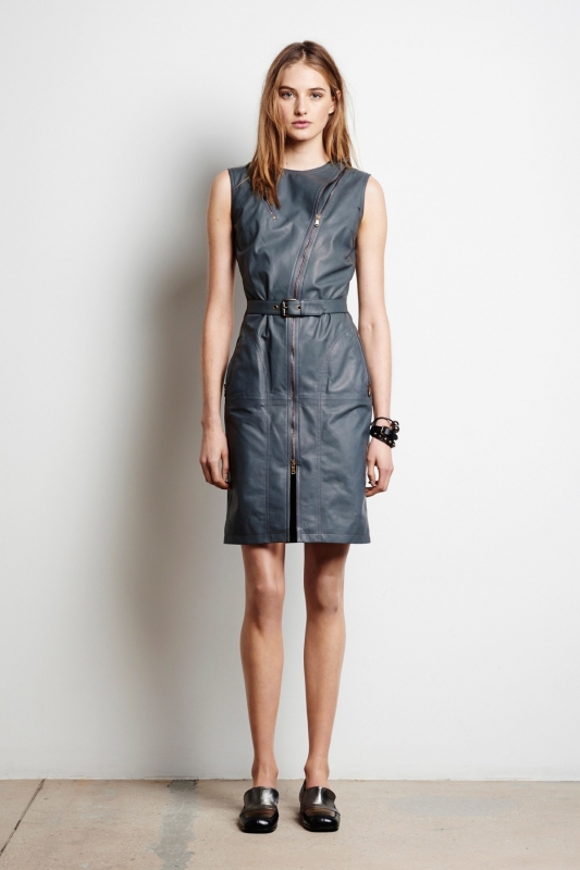Sanne Vloet for Tomas Maier Pre-Fall 2016 
