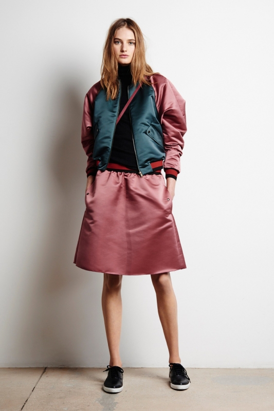 Sanne Vloet for Tomas Maier Pre-Fall 2016 