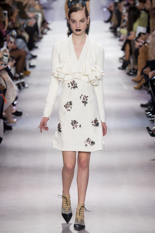 Estella Boersma shows Parijs Fall 2016 Christian Dior
