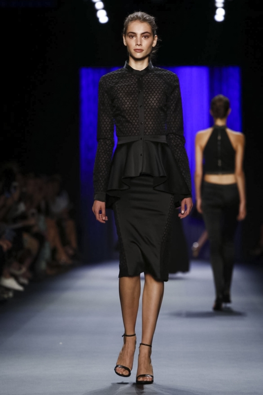 Romy Schönberger shows NY Spring 2017 Oday Shakar