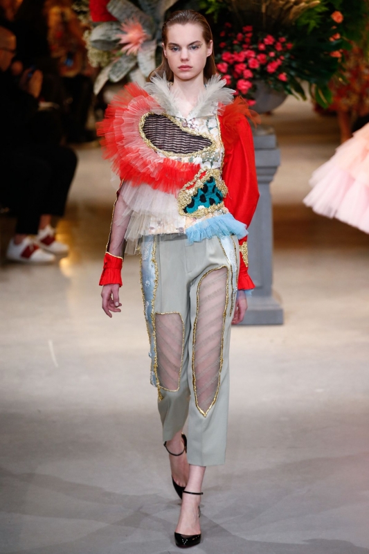 Estella Boersma Couture shows Spring 2017 Victor  & Rolf