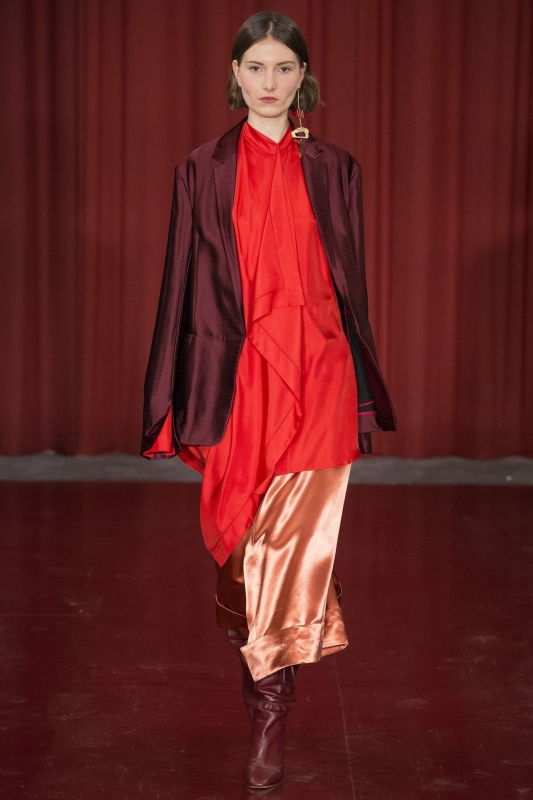 Lais van Niels shows FW 2017 Londen Roksanda