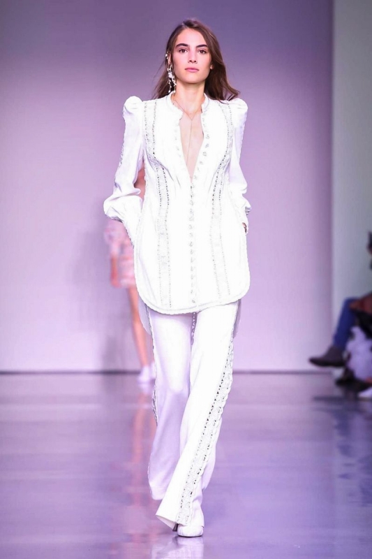 Romy Schönberger shows NY SS 2018 Zimmermann