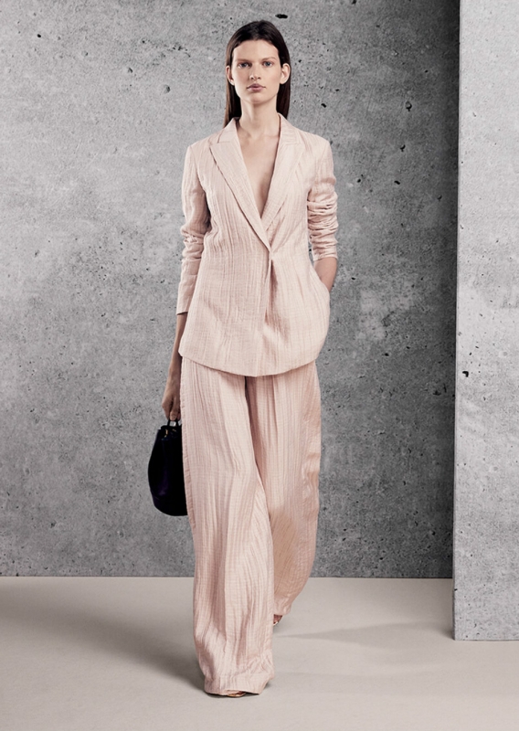 Bette Franke for Massimo Dutti show SS 2018 in Paris 