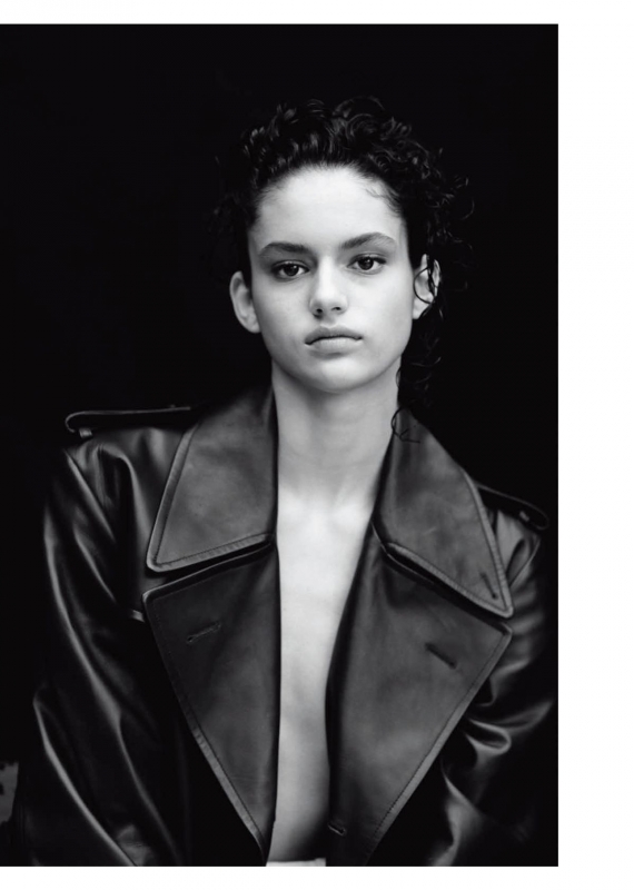 Nikki Vonsee for Amica September 7 2018, Photographer Sonia Szóstak, Stylist Giulia Bassi 