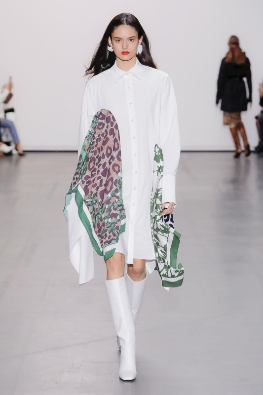 Nikki Vonsee for show Masha Ma Fall 2019 