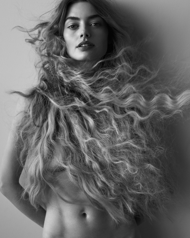 Hanna Verhees as fairytale girl RAPUNZEL, Photographer Paul Bellaart and Hair and Make-up Magdalena Loza 